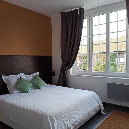 Le Dinanga Bed & Breakfast Léran Екстериор снимка