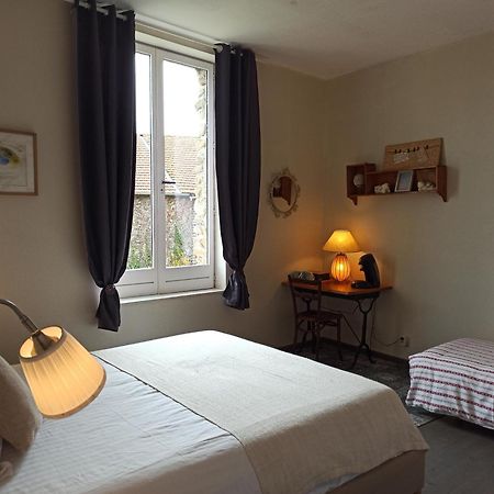 Le Dinanga Bed & Breakfast Léran Екстериор снимка
