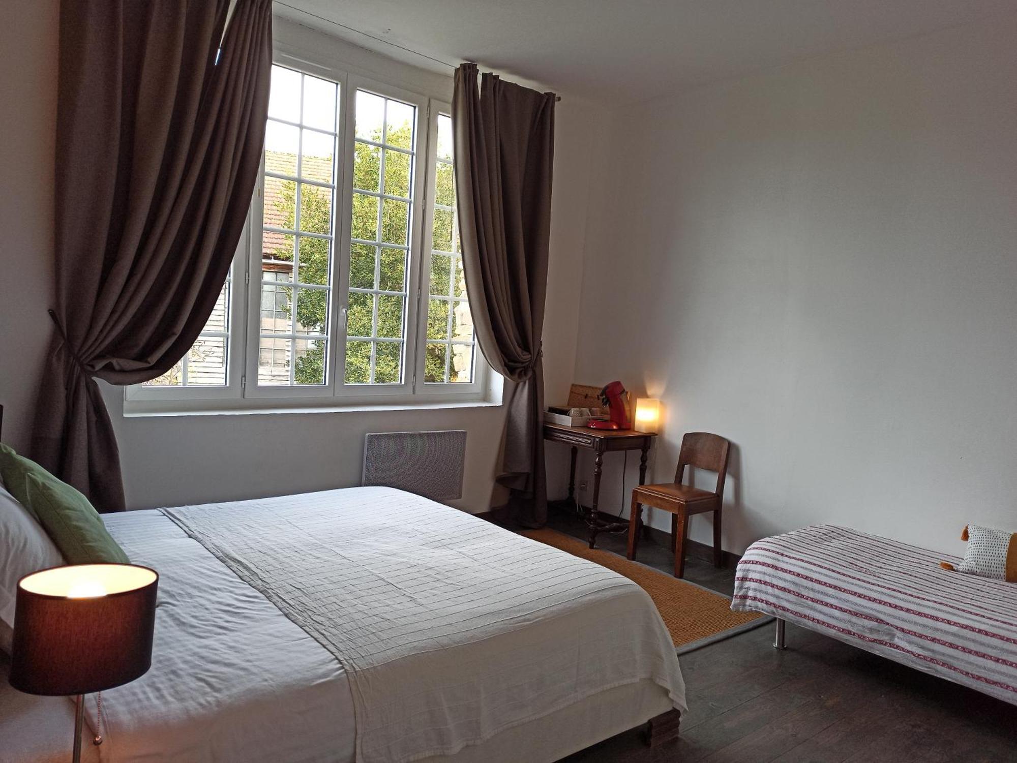 Le Dinanga Bed & Breakfast Léran Екстериор снимка