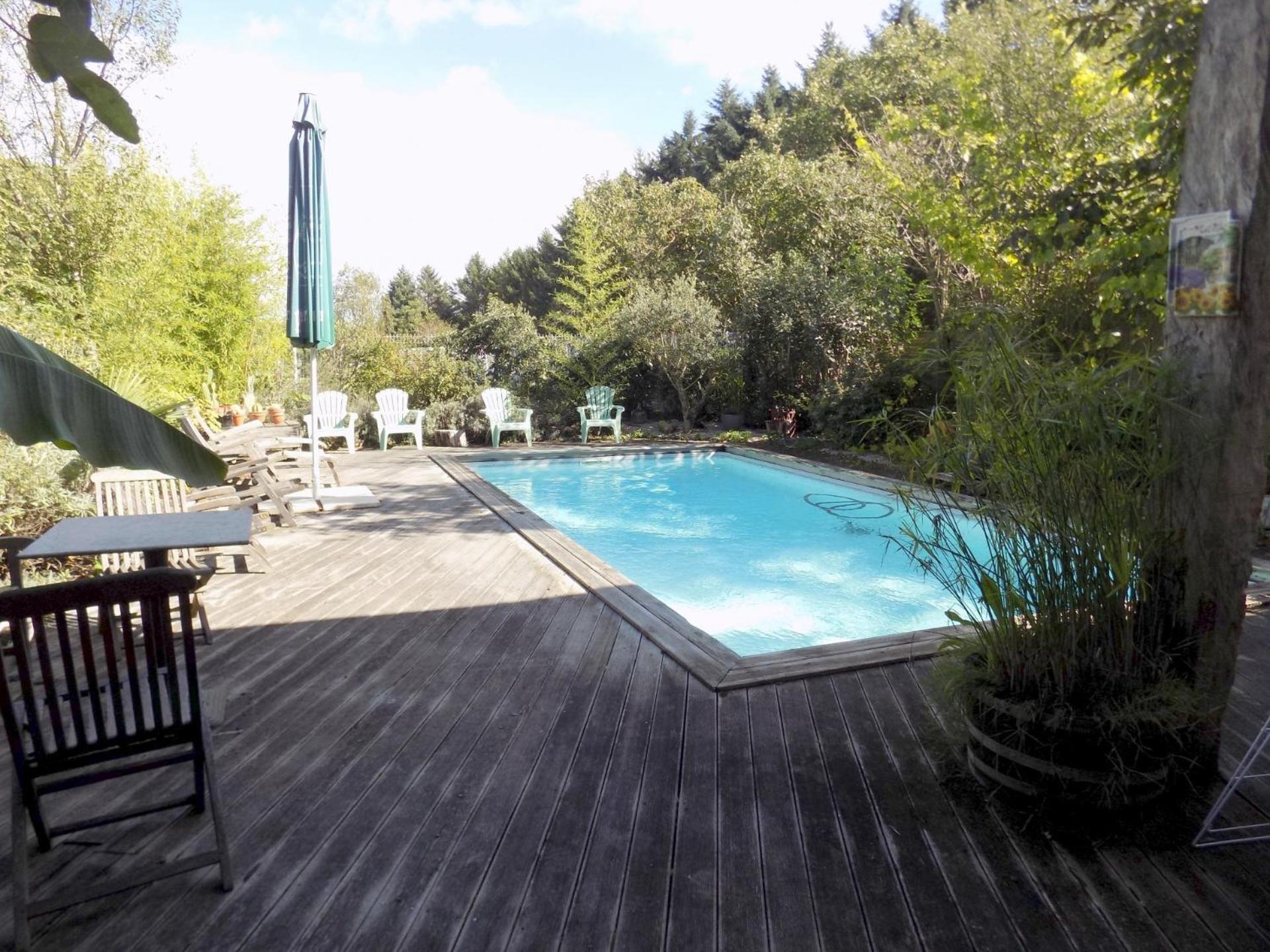 Le Dinanga Bed & Breakfast Léran Екстериор снимка